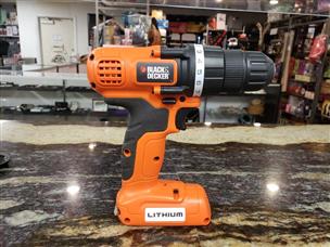 BLACK AND DECKER DRILL LDX172 Like New